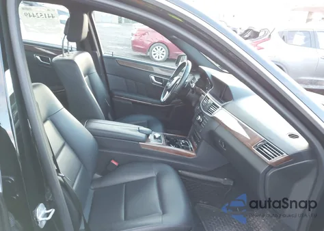 2013 Mercedes-Benz E 350 4Matic из США, поврежденный, VIN WDDHF8JB5DA752671